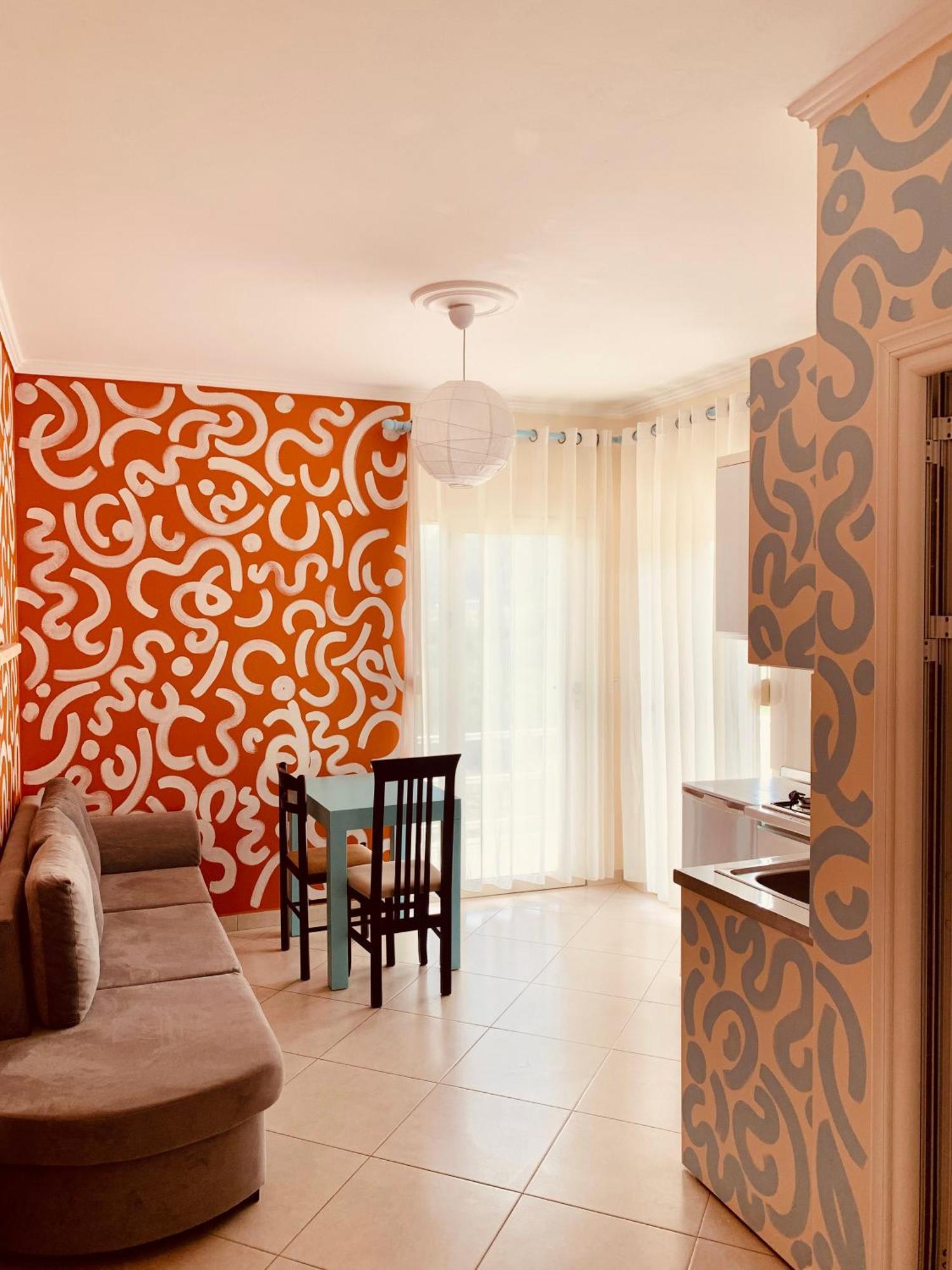 Family Tree - Quiet Area - Self Check In Aparthotel Golem  Exterior photo